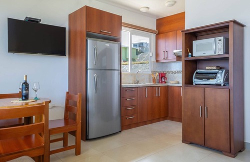 Manta Apartment | Romantic Beachfront 1-BR Suite with Balcony and Pool in Santa Marianita