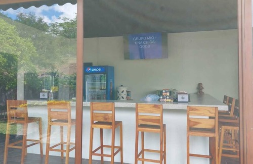 Alotenango Villa | Romantic bedroom lock-off villa Exelsa