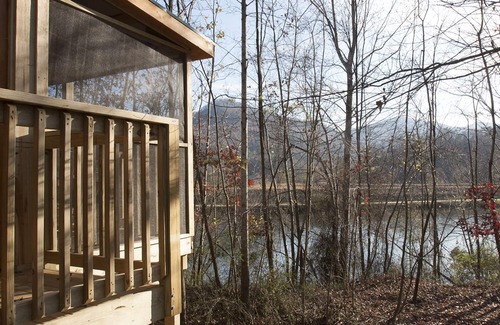 Lake Lure Cabin | Romantic Cabin on Beautiful Lake Lure!
