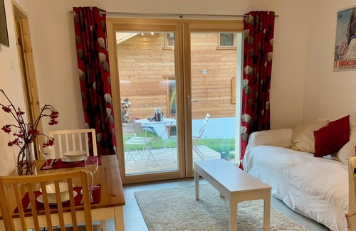 Zinal Apartment | Romantic Chalet Studio - 5 Mins From the ski Lifts