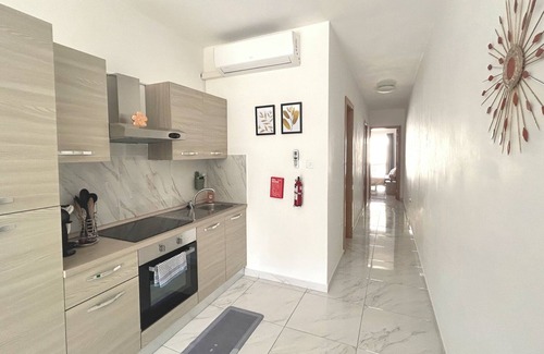 Kercem Apartment | Romantic Comfort & Subtle Luxury – Delax 2-Bedroom Hideaway in Gozo-Xlendi