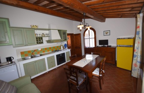 Montescudaio Cottage | Romantic cottage, cared for and comfortable, near the seaside and the village
