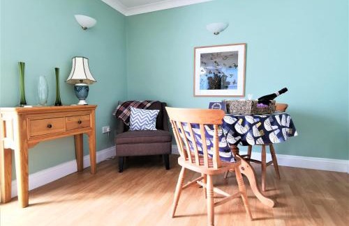Llanfyrnach House | Romantic Cottage with Private Hot Tub