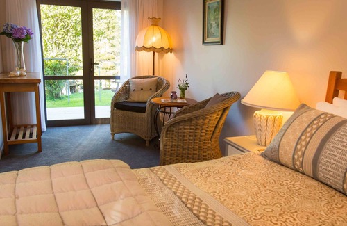 Oropi Bed & Breakfast | Romantic Country Escape