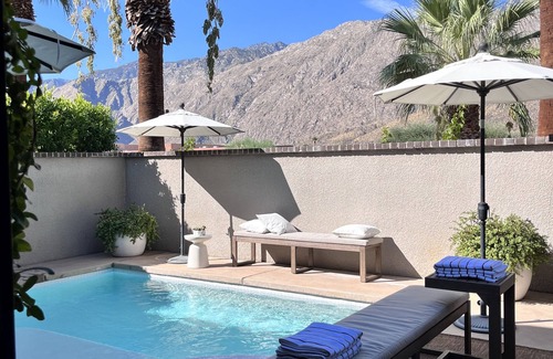 The Morrison Villa | Romantic Downtown Spanish Villa with you own private pool & spa !