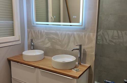 Saint-Germer-de-Fly House | Romantic gite with SPA and starry sky La Maison du Bonheur