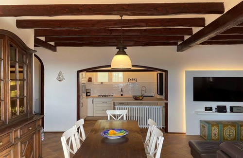 Trarego Viggiona Villa | Romantic House by Lake Maggiore with Garden