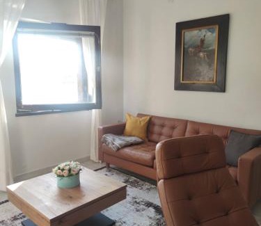 Szigetszentmiklos House | Romantic Lakeside Retreat - Nature Sport near Bp