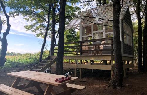Greenwich House | Romantic New York Getaway near the Adirondacks