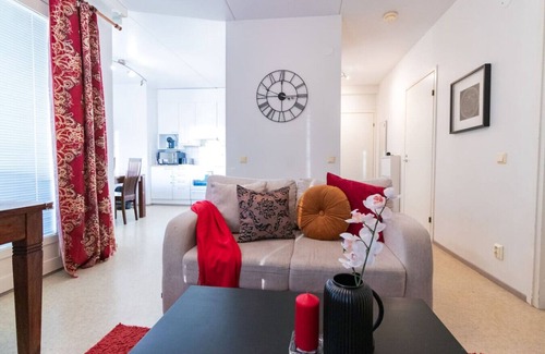 Leppavaara Apartment | Romantic Sauna Retreat Near Sello & Nature Perfect
