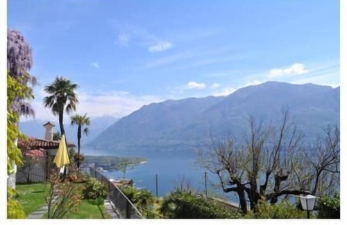 Ronco sopra Ascona House | Romantic Studio with magnificent View of Lago Maggiore & Alps