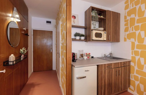 Ujlipotvaros Apartment | Romantic sweet Sixties hideaway