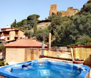 Scarlino House | ROMANTICA TOSCANA