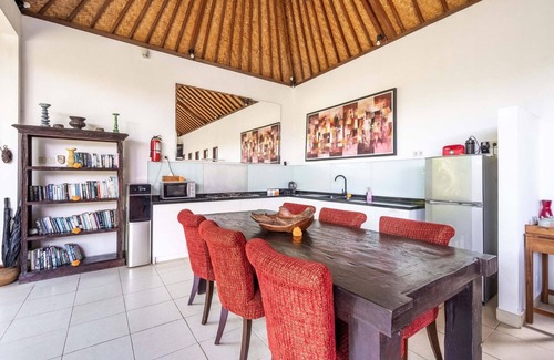 Penestanan Villa | Romantica Villa with Private Pool