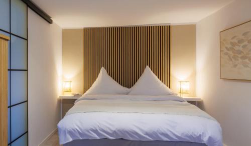 Bayreuth Apartment | Romantik pur! Whirlpool! 2 Schlafzimmer! Klimatisiert! Gassenviertel - Fußgängerzone!