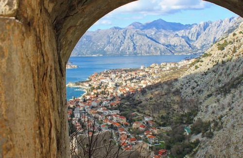 Kotor Apartment | Romantisk Lägenhet i Hjärtat av Gamla Stan Kotor