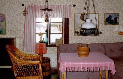Lammhult House | Romantiskt hus Stina