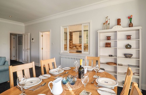 Waterhead Cottage | ROMNEY 14, family friendly, luxury holiday cottage in Ambleside