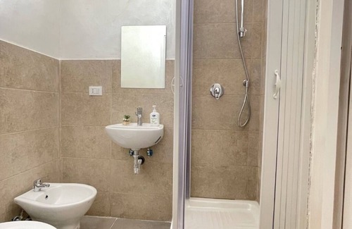 Zona XXIV Fonte Ostiense House | Romoli Rooms and Suites - Silver Room