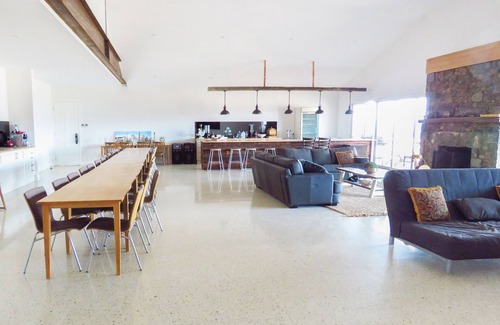 Bullengarook Bed & Breakfast | Rooks Edge B&B -Room 2 - Stunning views-romantic getaway