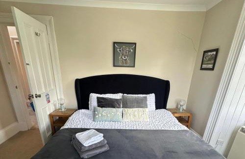 Connel House | Room 1, Loch Etive House, Connel near Oban
