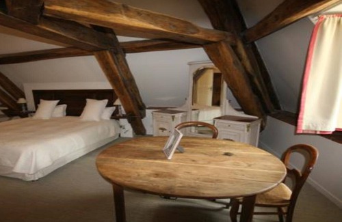 Les Riceys House | ROOM 10: PRESTIGE