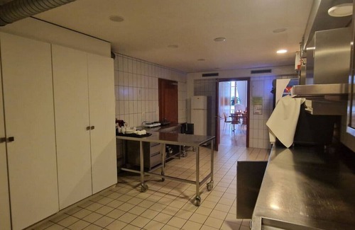 Naters House | Room 204 - Hotel Bellevue