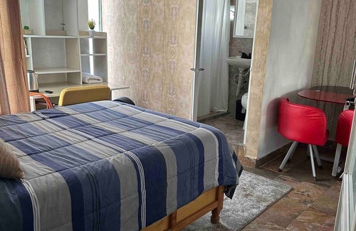 Pachuca House | Room "3", private bathroom, own breakfast area.