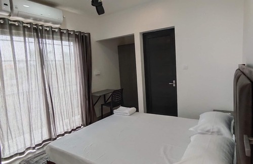 Sea View Ward Bed & Breakfast | Room 4. Dune Homes. Bed and Breakfast Homestay