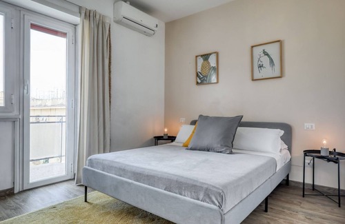 Cinecitta Bed & Breakfast | Room Alberto Sordi - Rome