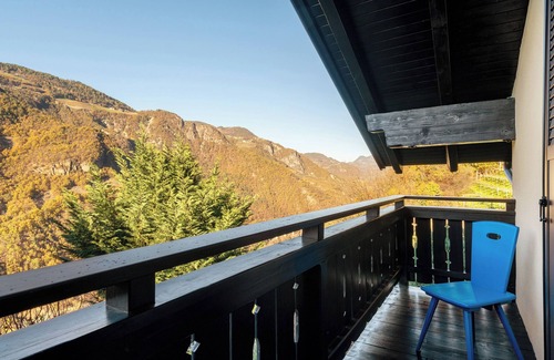 Fie allo Sciliar Apartment | Room 'Alter Fausthof Lona' with Mountain View, Shared Terrace and Wi-Fi