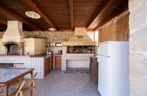 Borgagne Villa | Room 'Anna's House - Stella Marina' with Wi-Fi and Air Conditioning