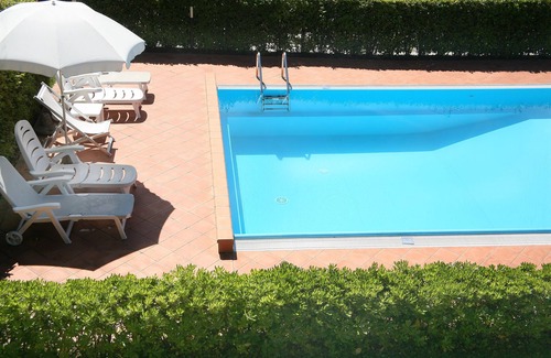 Moniga del Garda Apartment | Room apartment on the first floor