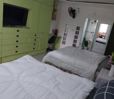 Calapan House | Room Calapan