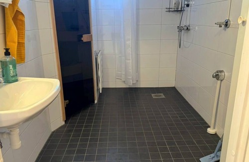 Espoo House | Room-cozy Double Bedroom in Espoo
