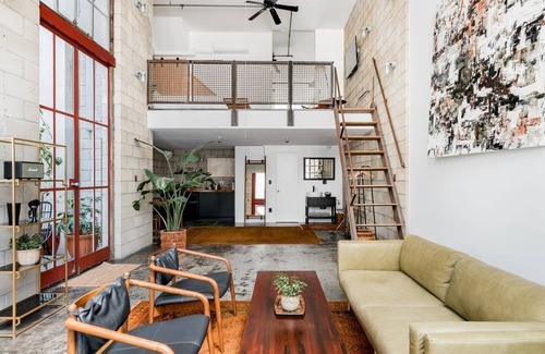Little Italy Apartment | Room D at The Dutra Inn - Little Italy