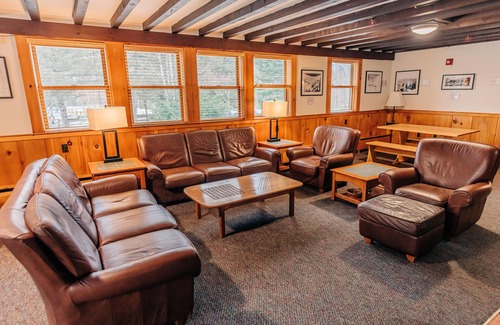 Upper Village Condo | Room, Double Bed, 3 Bunks, Shared Bathroom