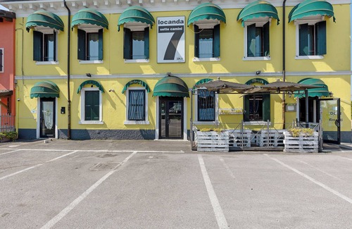 Sud Apartment | Room 'Double Locanda 7 Camini' with Wi-Fi and Air Conditioning