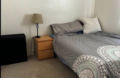 Los Angeles House | Room in a Beautiful Home in Huntington Park