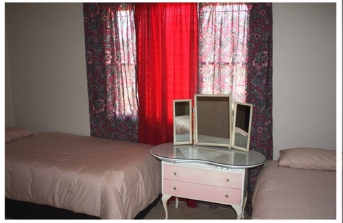 Lephalale House | Room in Guest Room - Old Farmhouse for 3 in Limpopo Province