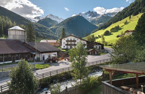 Rio Bianco Apartment | Room 'Naturidyll Mitterbach 8' with Mountain View, Shared Garden and Wi-Fi