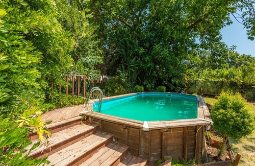 Trappitello Apartment | Room 'Petru' with Mountain View, Wi-Fi and Air Conditioning
