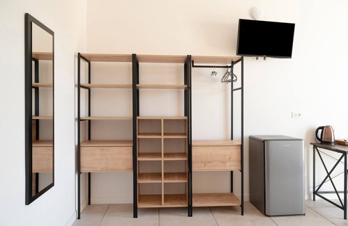 Castromediano Apartment | Room 'Superior 103' with Shared Pool, Wi-Fi and Air Conditioning