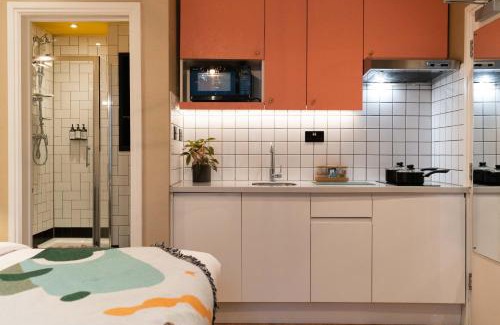 Hammersmith Broadway Apartment | room2 London Hammersmith Townhouse