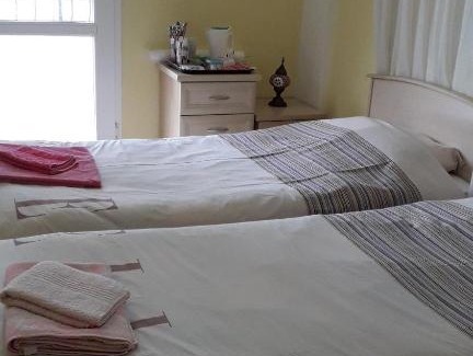 Camlık Mahallesi House | Rooms for Rent Altinkum Didim Turkey Super Location Close to Beach