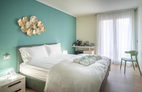 Costa Volpino House | Rooms Le Rive 23