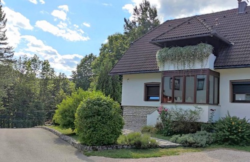 Mukinje Apartment | Rooms Radmila, (8423), Plitvice, Croatia