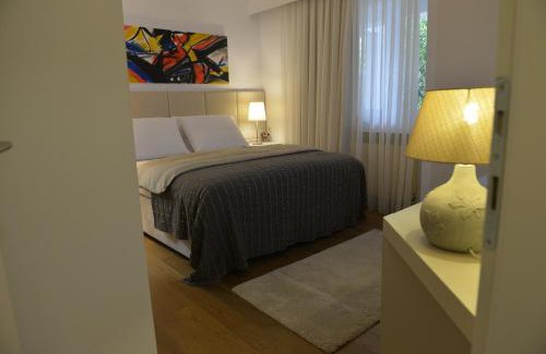 Zrce House | Rooms Villa Ropuš