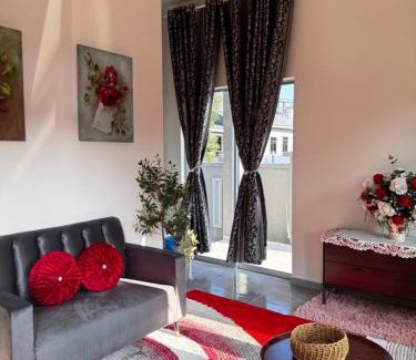 Peramu Permai House | Roomstay Homestay Permai Inn Pekan