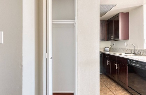 NoHo Arts District Apartment | Roomy North Hollywood 2BR w/Gym & Pool, near TJ & Shops, by Blueground